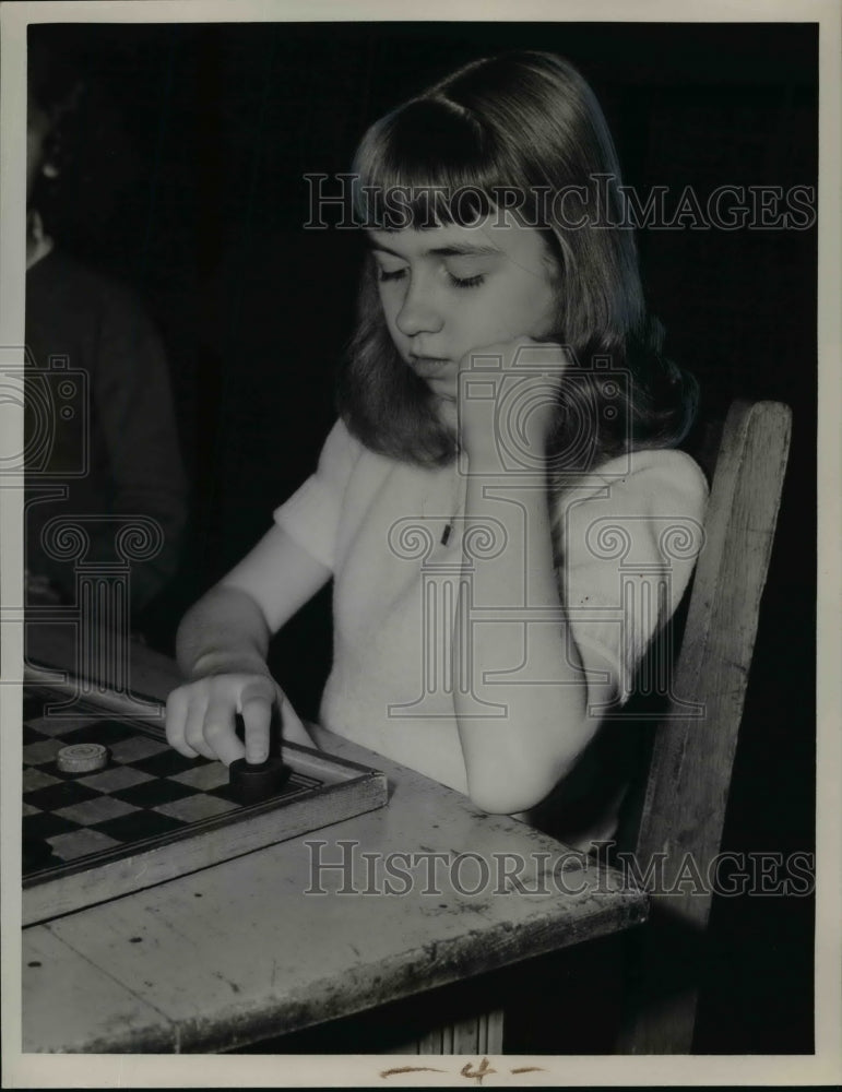 1947 Press Photo Girl Student Jane Kachmar at Harrison School, Lakewood, Ohio