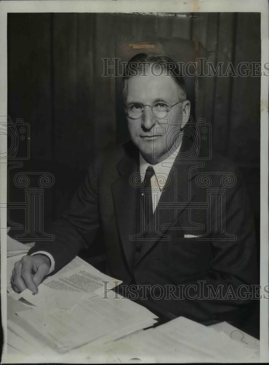 1934 Press Photo William H. McNeal at His Desk, Home Owners Loan corporation- Historic Images