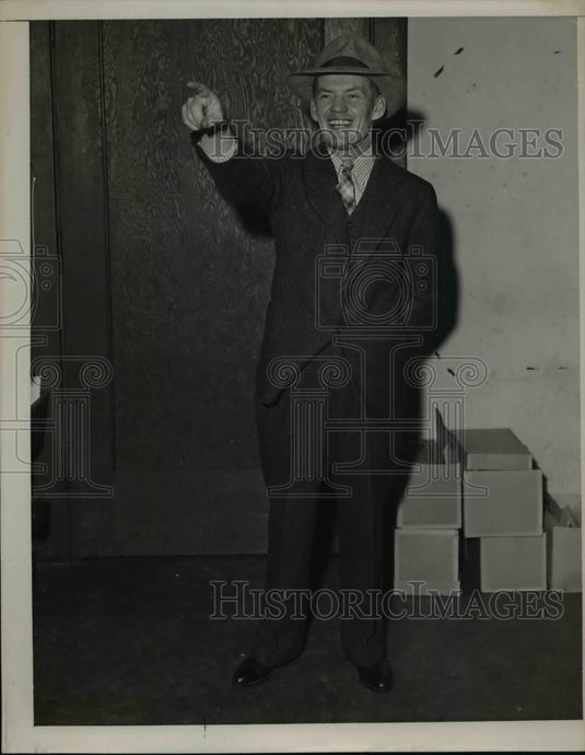 1939 Press Photo Stewart Ferguson - nef33591