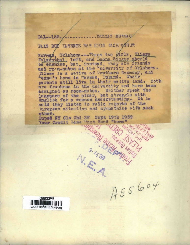 1939 Press Photo Eliese Felsenthal and Leona Singer, University of OK Roommates