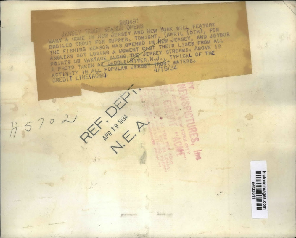 1934 Press Photo New Jersey Trout Season opens at Saddle River New Jersey