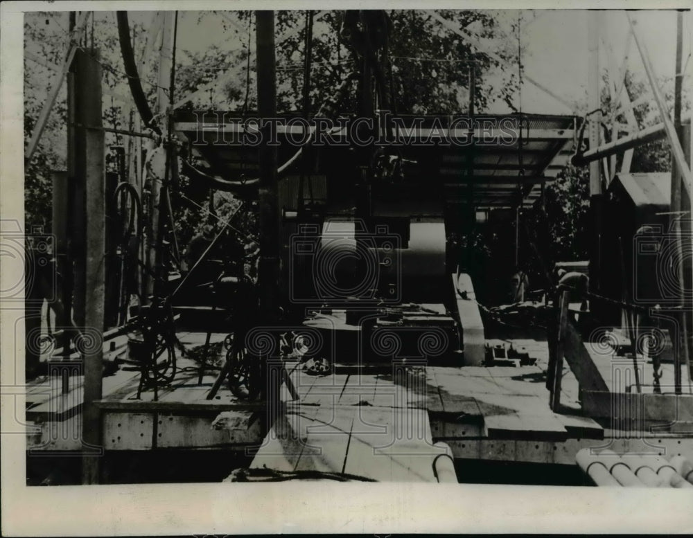 1937 Press Photo Southern Illinois where oil deposits have been found