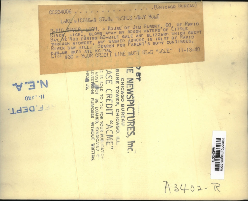 1940 Press Photo House Washed Away in Little Bay du Noc in Lake Michigan Storm