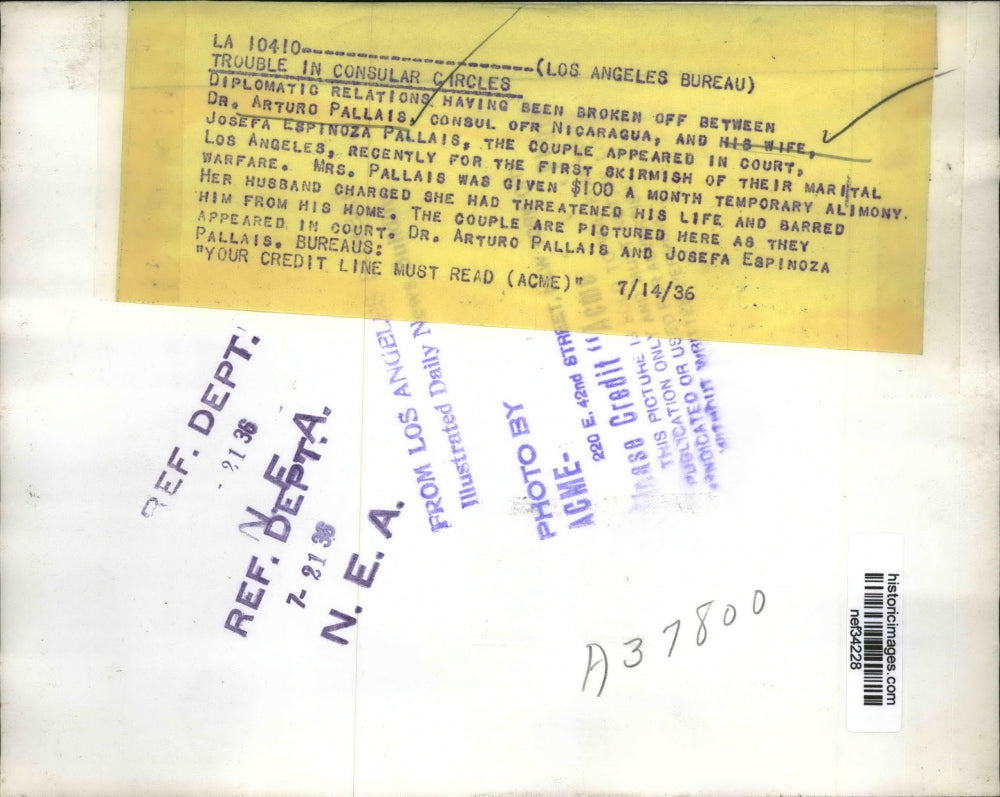 1936 Press Photo Dr Arturo Pallais Counsel of Nicaragua & Wife in LA Courtroom