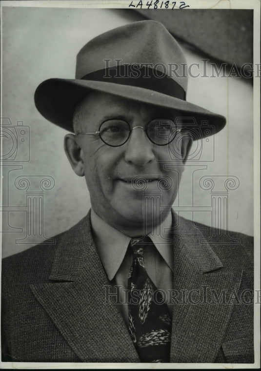 1938 Press Photo Elmer "Gloomy Gus" Henderson in Los Angeles - nef34287