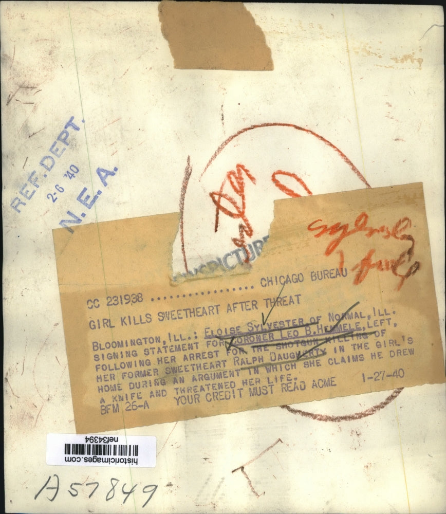 1940 Press Photo Eloise Sylvester Signing Statement After Murder, Illinois