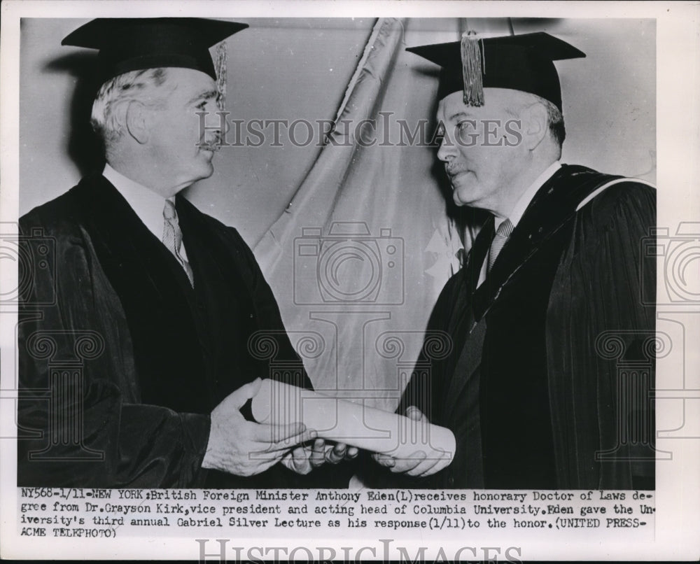 1952 Press Photo Anthony Eden Given Honorary Degree at Columbia University