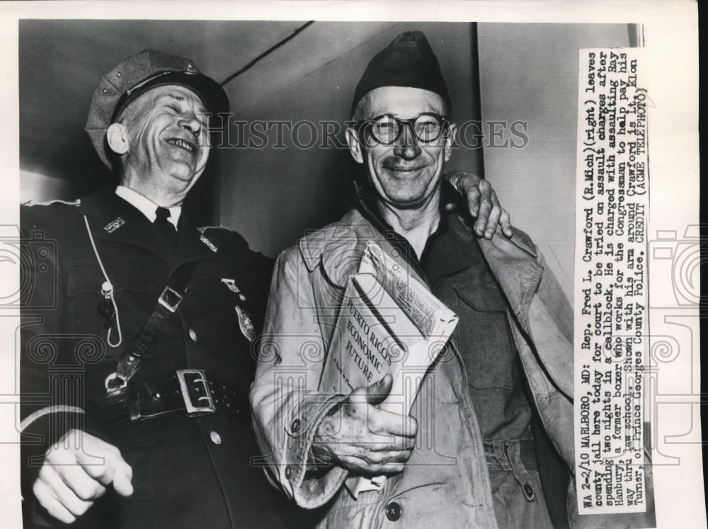1950 Press Photo Rep. Fred L Crawford Leaves Jail For Court on Assault Charges