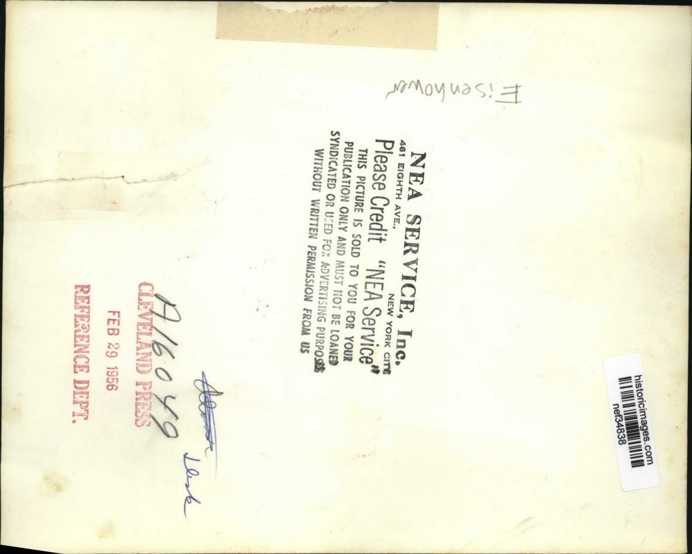 1956 Press Photo President Dwight Eisenhower at Work - nef34838