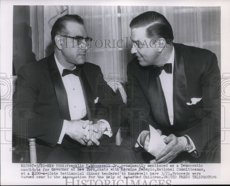Load image into Gallery viewer, 1954 Press Photo Franklin D.Roosevelt Jr. with Carmie DeSapio at New York
