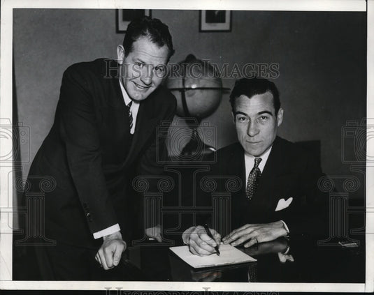 1933 Press Photo James Mattern & Colonel Clarence Young Sec Commerce Aeronautics