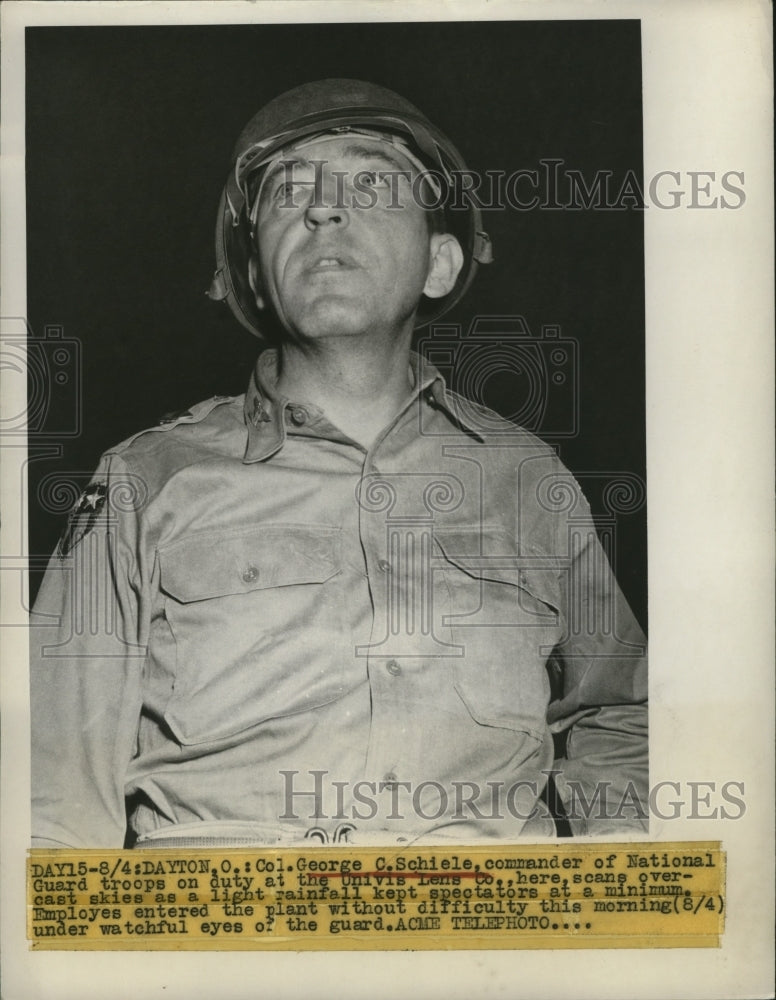1948 Press Photo George Schiele of the National Guard on Duty at Univis Lens Co.