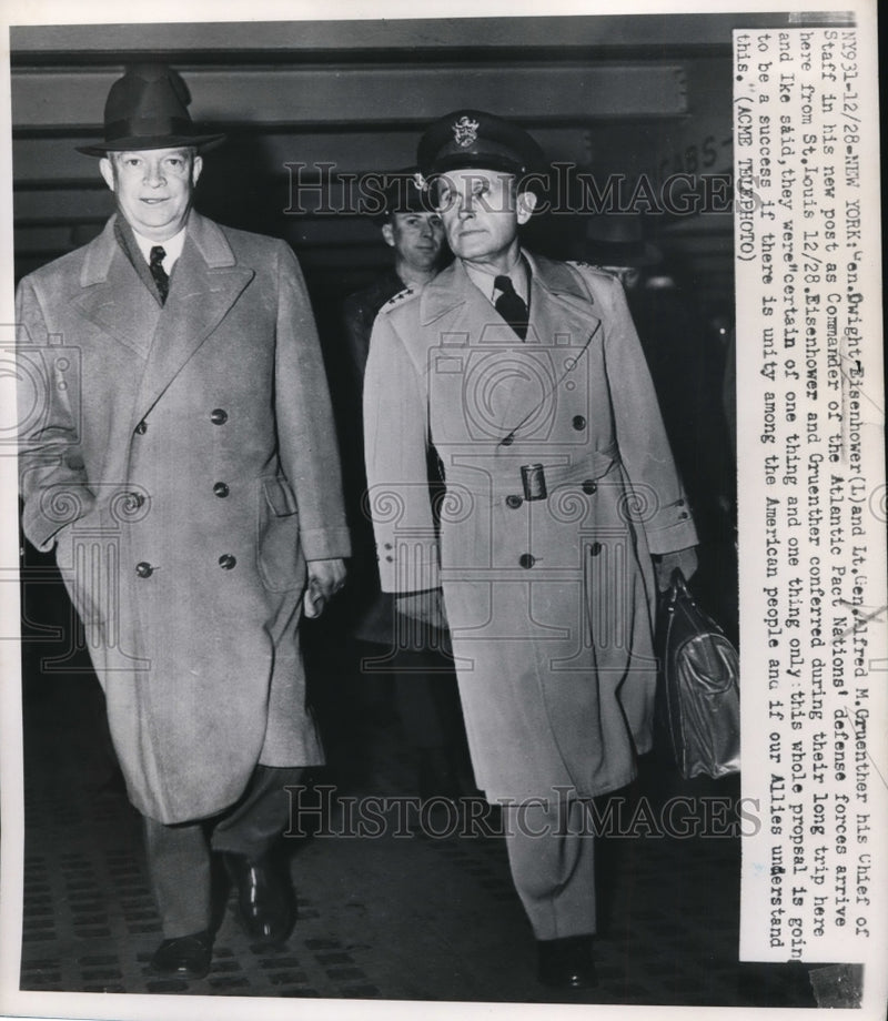 Load image into Gallery viewer, 1951 Press Photo Dwight Eisenhower, Alfred M. Gruenther Arriving in New York
