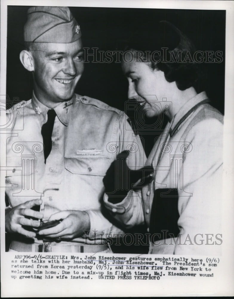 Load image into Gallery viewer, 1953 Press Photo Barbara &amp; John Eisenhower in Seattle, Washington - nef35303
