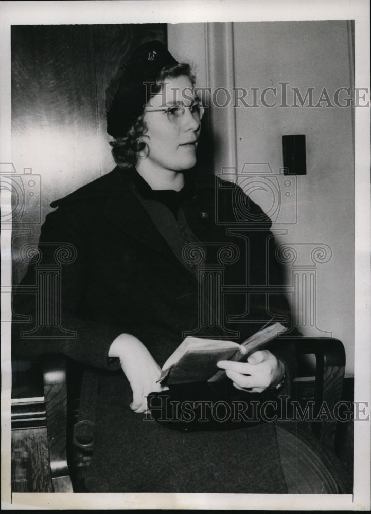 1938 Press Photo Winifred Kaplinger at Dr. Kent W. Barry Trial, Washington- Historic Images