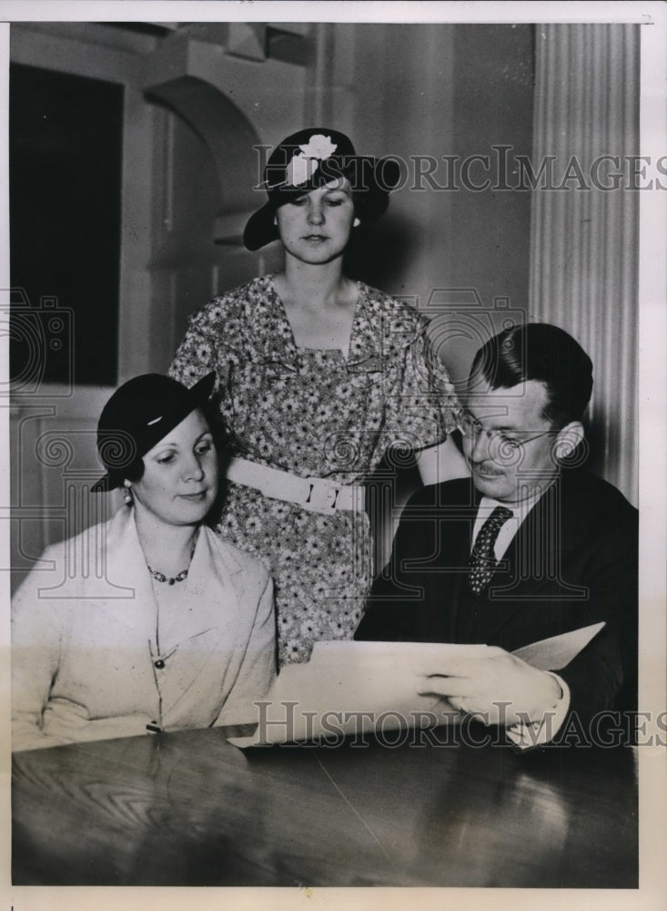1935 Press Photo University of California Extension Division Writing Clinic