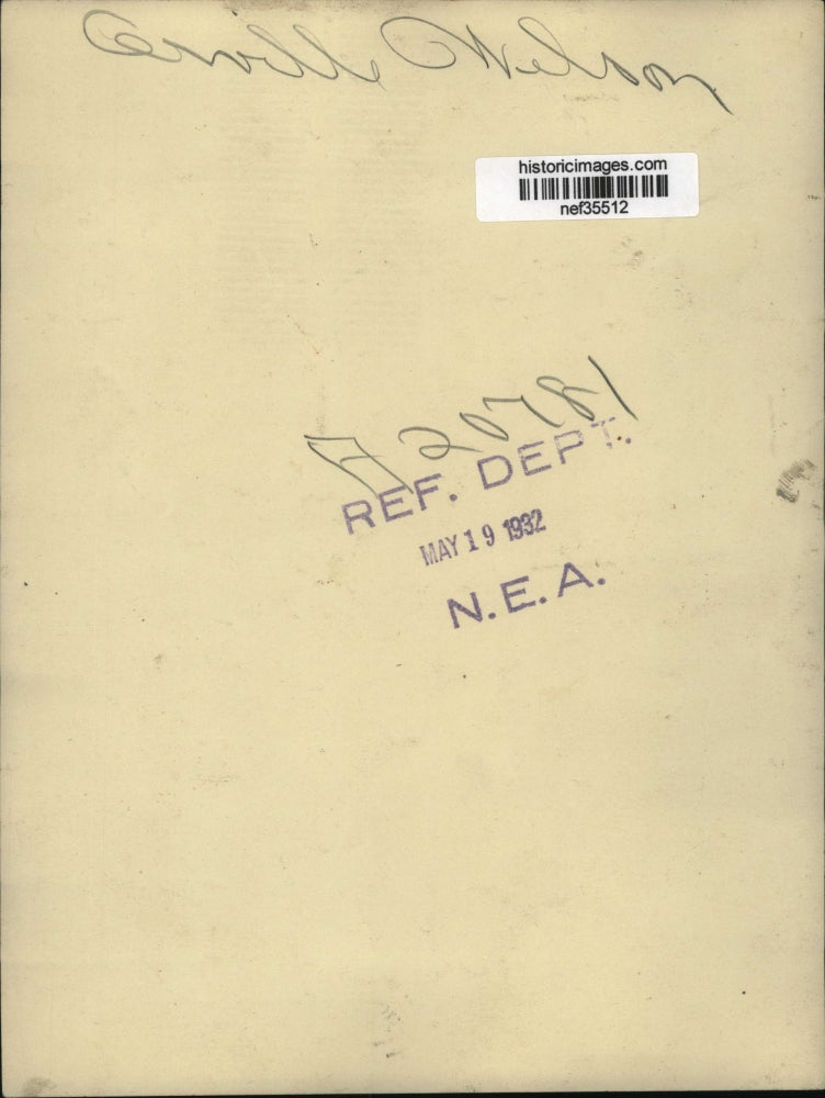 1932 Press Photo Orville Wilson Sits in Chair - nef35512