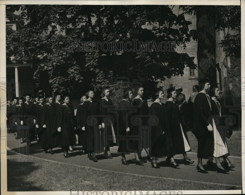 1937 Press Photo General view of procession at College of New Rochelle