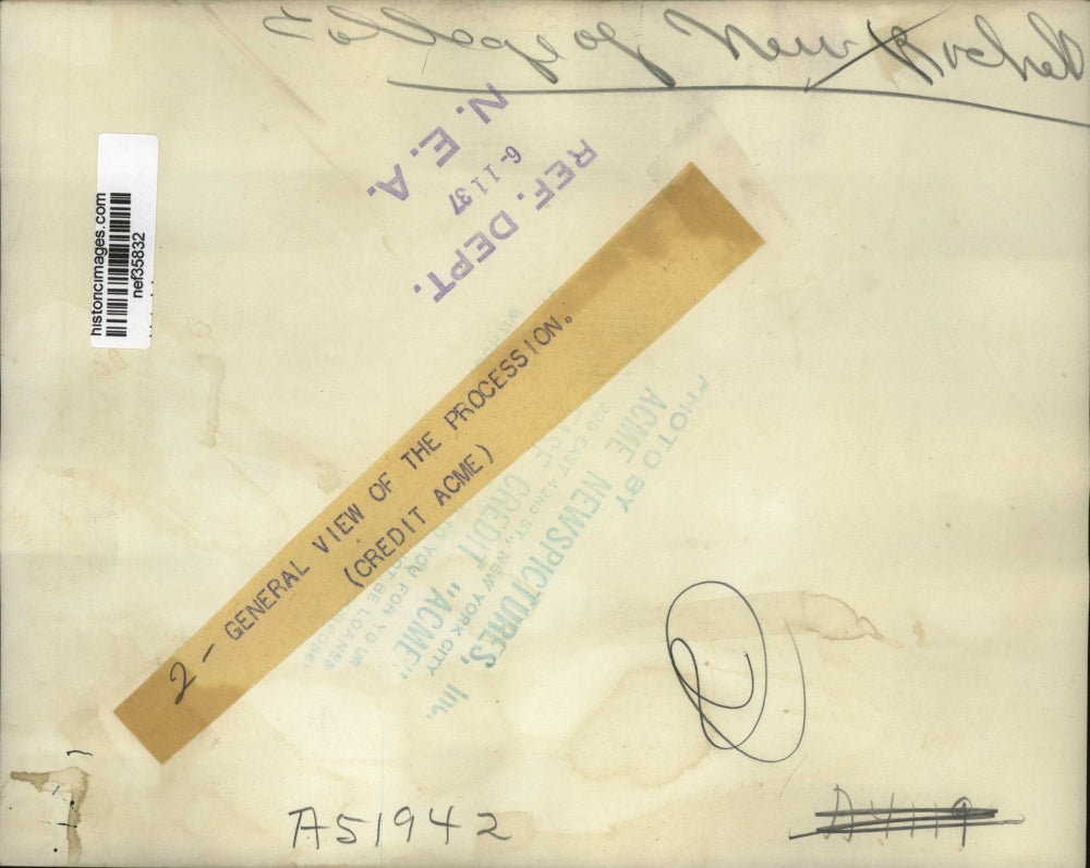 1937 Press Photo General view of procession at College of New Rochelle