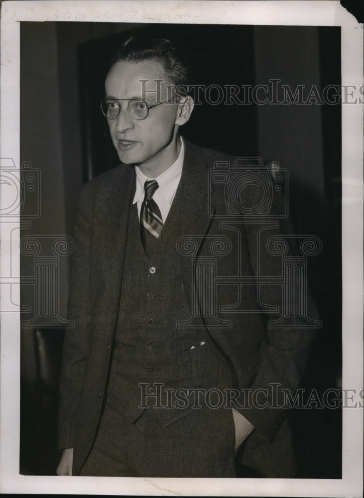 1938 Press Photo Robert G Taylor as He Spoke Before Senate Judiciary Subcommitte