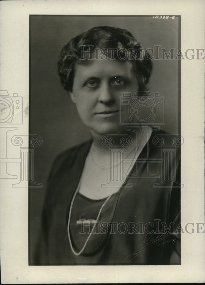 1925 Press Photo Ms Esther A Dunshee Chairman of Uniform Laws Concerning Women