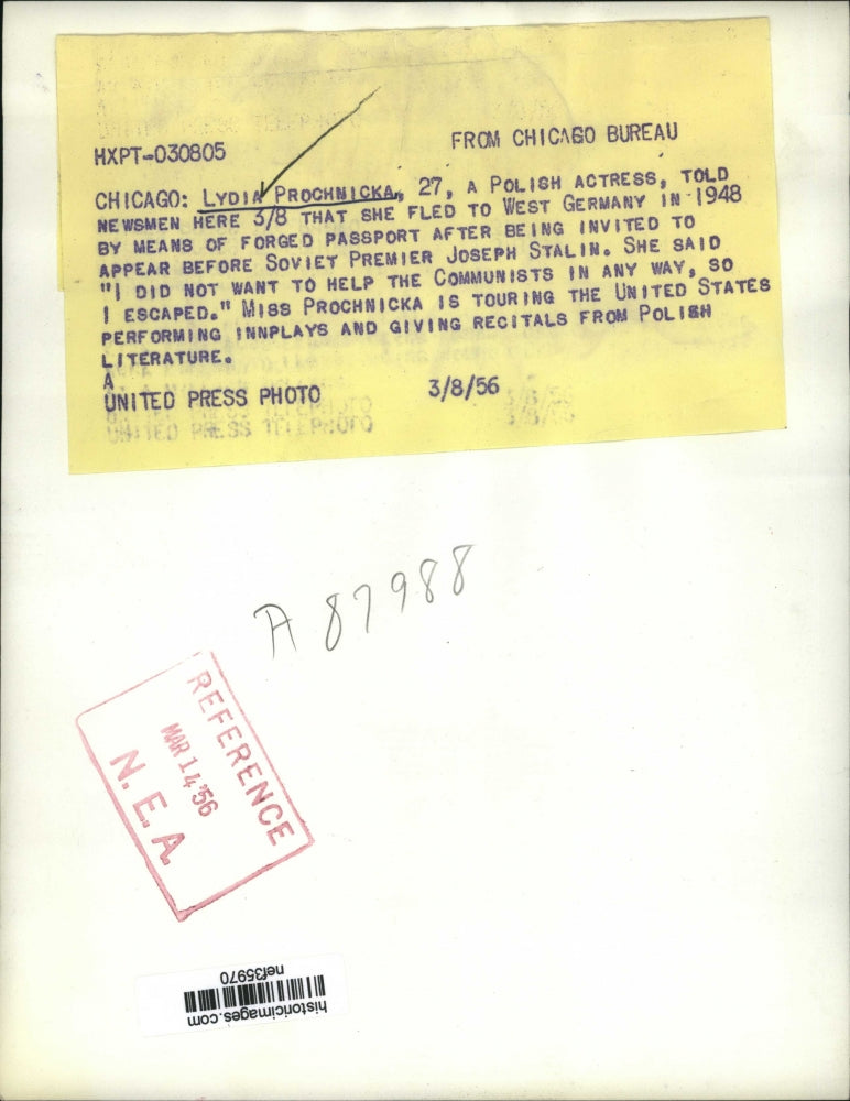 Load image into Gallery viewer, 1956 Press Photo Lydia Prochincka tells newsmen she fled to West Germany in 1948
