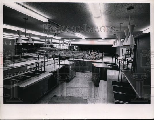 1965 Press Photo Middlebury Hts Junior High Lunch Room - nef36011