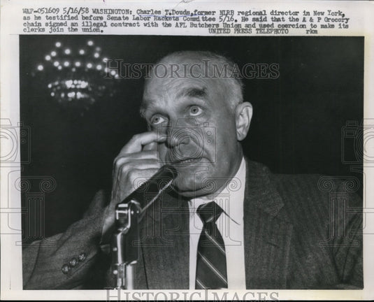 1958 Press Photo Douds testifies before Senate Labor Rackets Committee