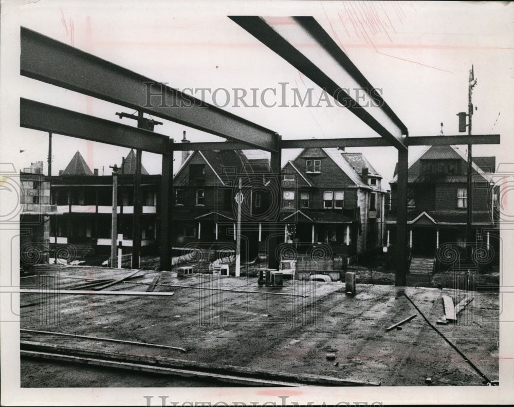 Press Photo East 59th & Hougof Through Salvation Army - nef36242