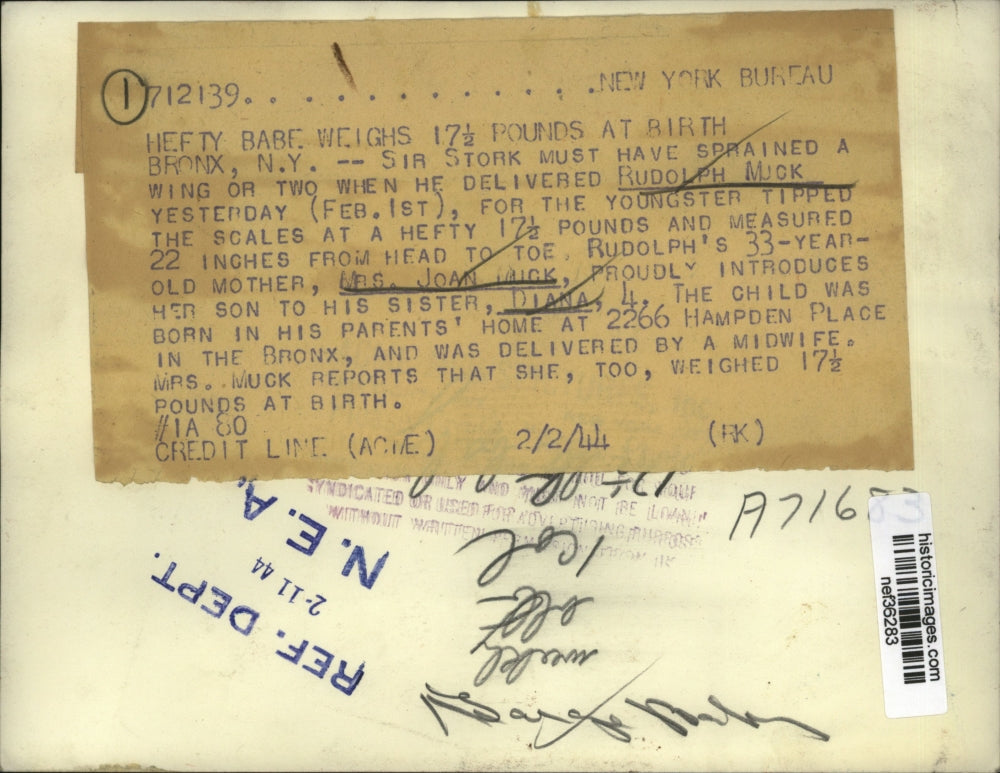 1944 Press Photo New Born Rudolph Muck Weighted 17 1/2 Pounds at Birth