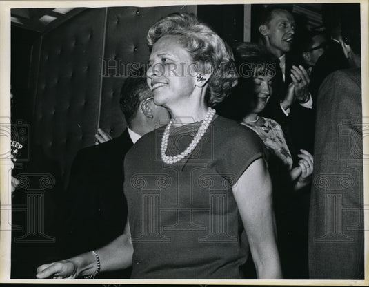 1967 Press Photo Mrs Locher - nef36293