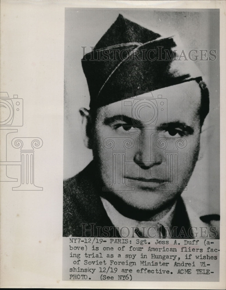 Load image into Gallery viewer, 1951 Press Photo Sgt Jess Duff American Pilot On Trial as Spy in Hungary
