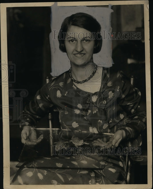 Press Photo Helen McCue and Horned Toads - nef36557