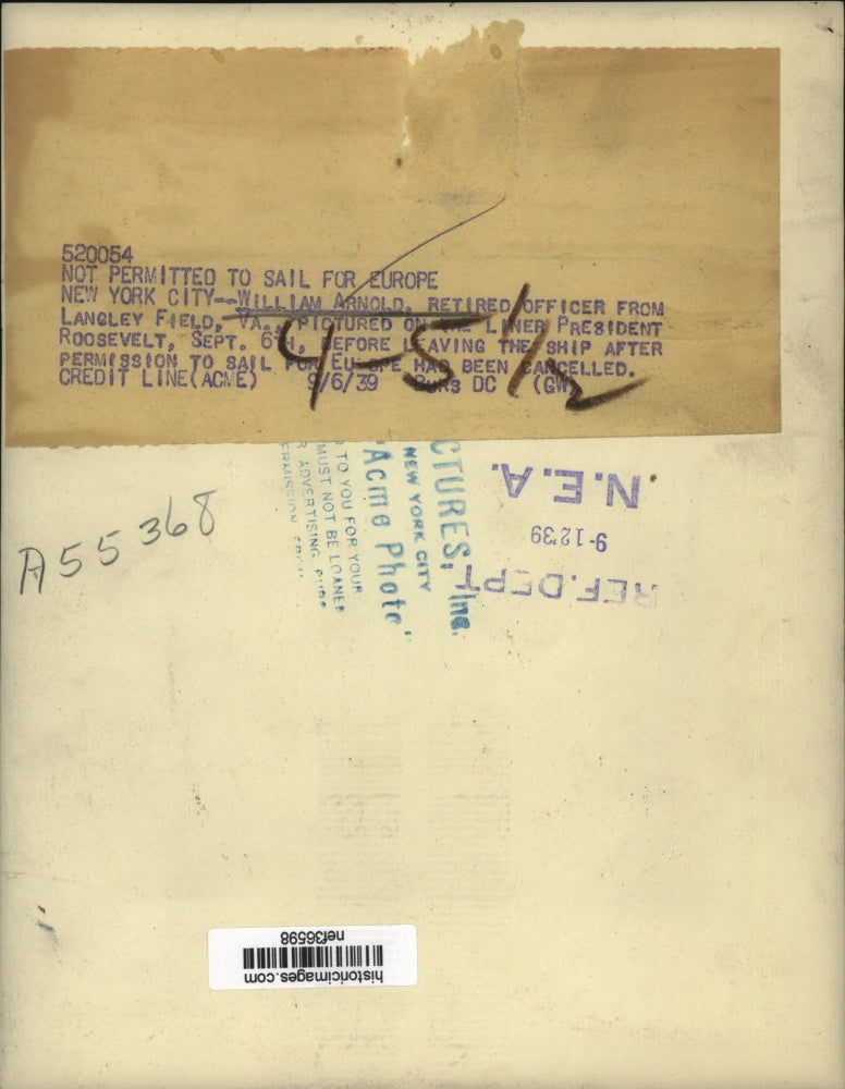 1939 Press Photo William Arnold Leaves Liner President Roosevelt, New York City