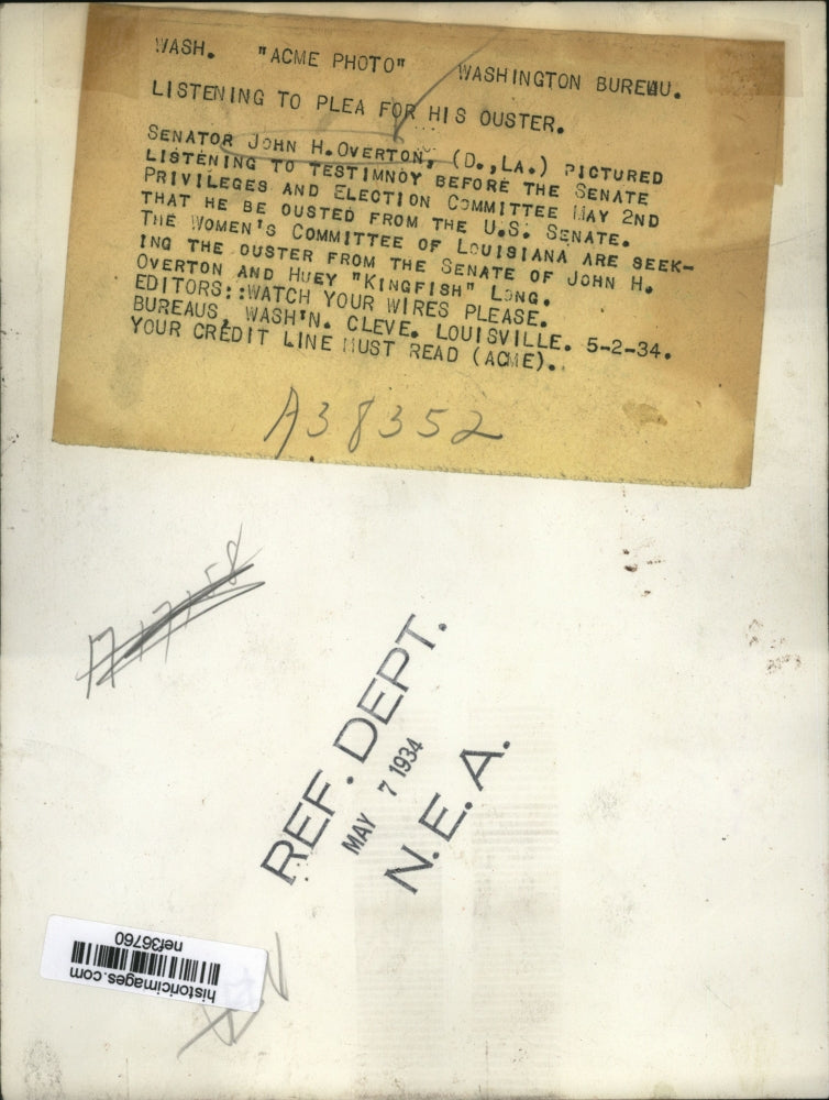 1934 Press Photo Sen. John H. Overton listening to plea for his ouster