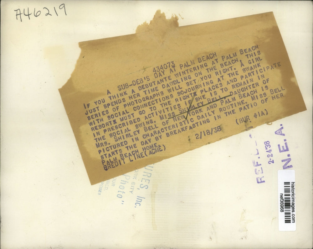 1938 Press Photo Shirley Bell Pictured in Characteristic Daily Routine