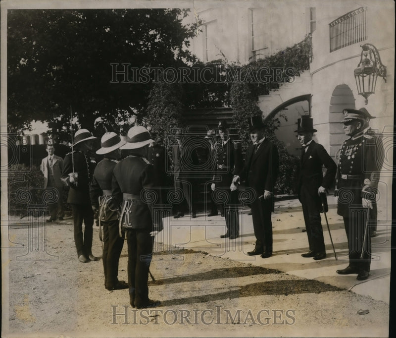 Load image into Gallery viewer, 1927 Press Photo Calvin Coolidge Visited by Canadian Regimental Officers
