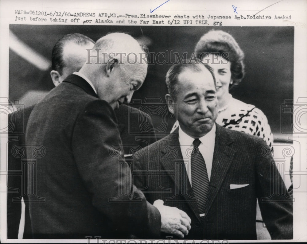 1960 Press Photo Dwight Eisenhower, Kouchiro Asakai at Andrews Air Force Base
