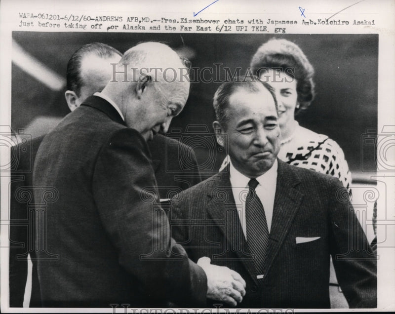 Load image into Gallery viewer, 1960 Press Photo Dwight Eisenhower, Kouchiro Asakai at Andrews Air Force Base
