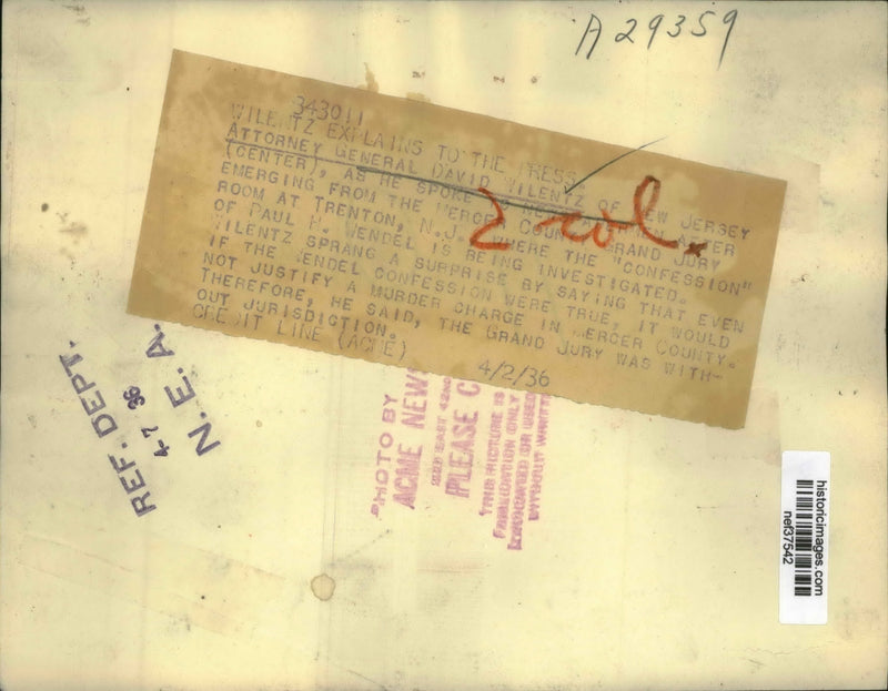 Load image into Gallery viewer, 1936 Press Photo David Wilentz as He Spoke to Newsmen After Emerging From Jury
