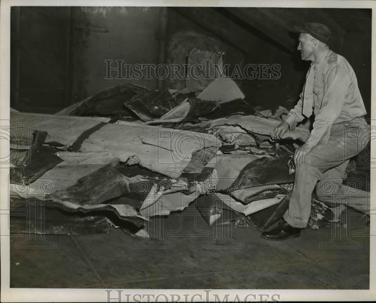 1959 Press Photo Copper Sheeting Blown from Roof, Ohio - nef37621