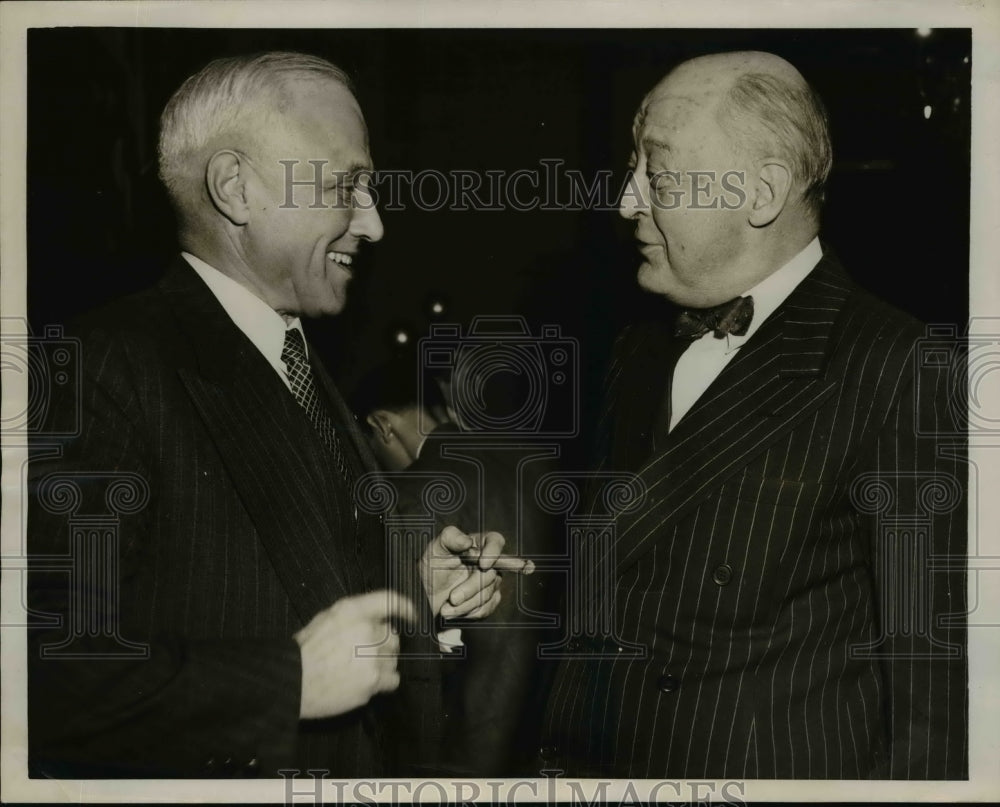 1952 Press Photo James E. Wadsworth, Dr. Karl Compton at Senate hearing