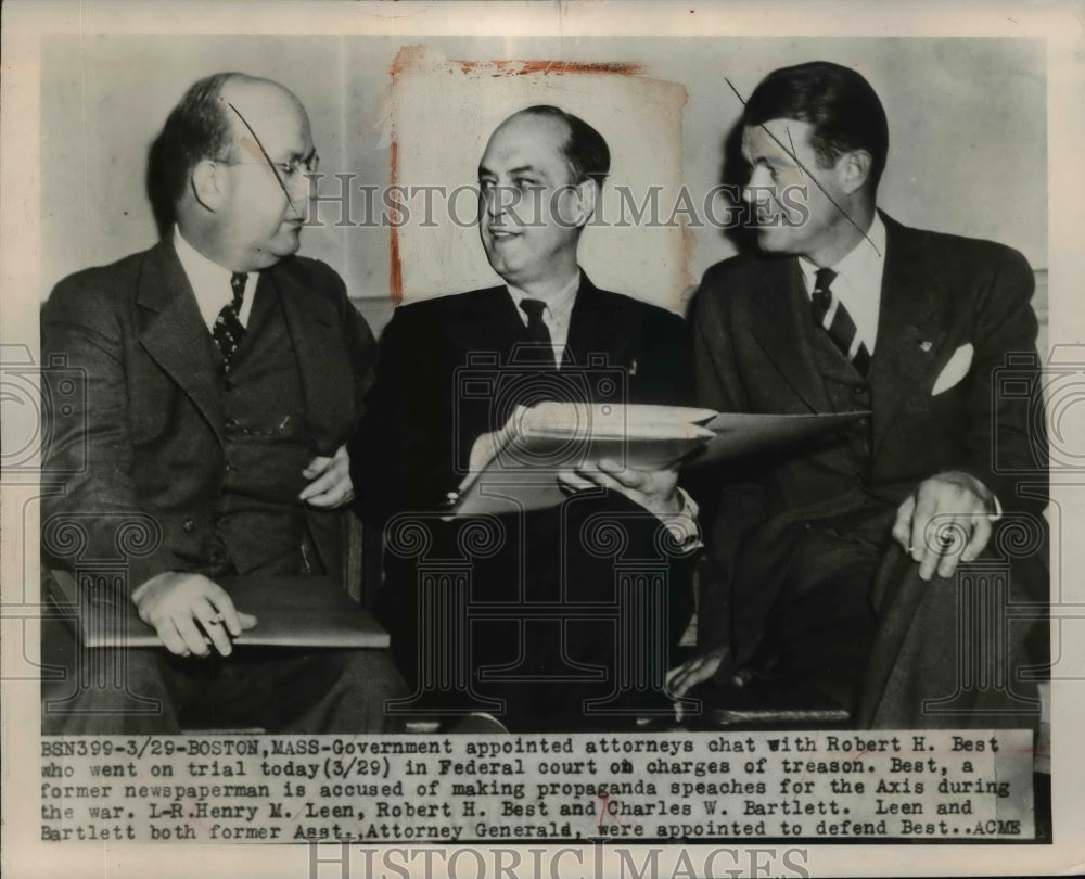 1948 Press Photo Attorneys & Robert H. Best at Trial, Boston Federal Court