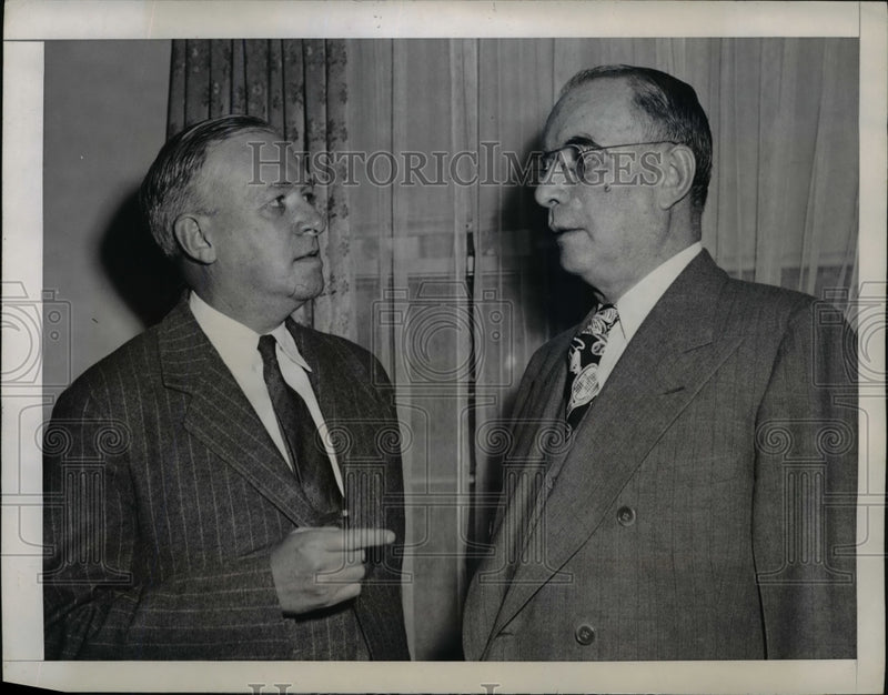 Load image into Gallery viewer, 1947 Press Photo Coal Mining Union to Renegotiate Government Contract
