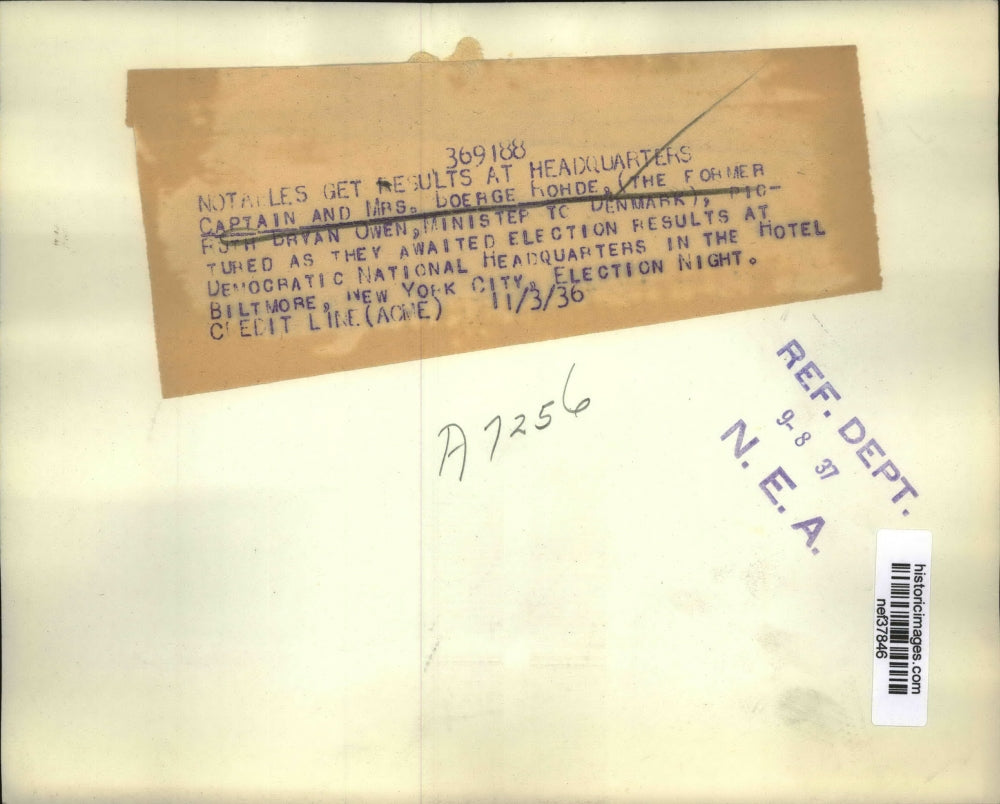 1936 Press Photo Mrs & Captain Boerge Rohde Await Election Results, NYC