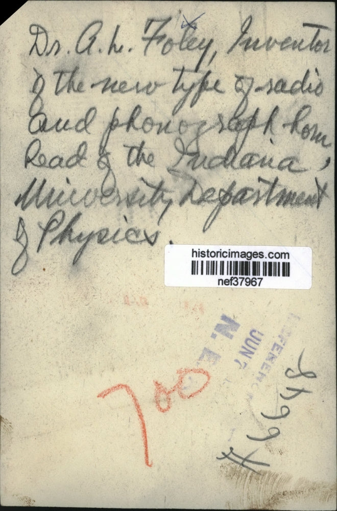 Press Photo Dr. A. L. Foley, Inventor of New Type of Radio - nef37967