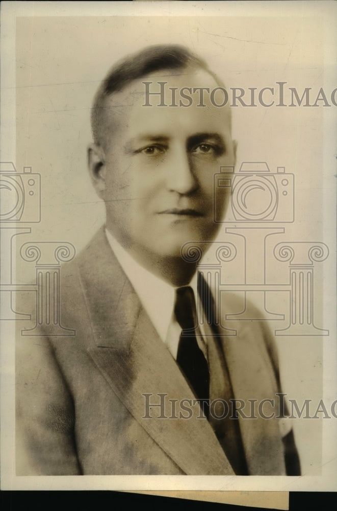 Press Photo Gilbert Labine - nef38020