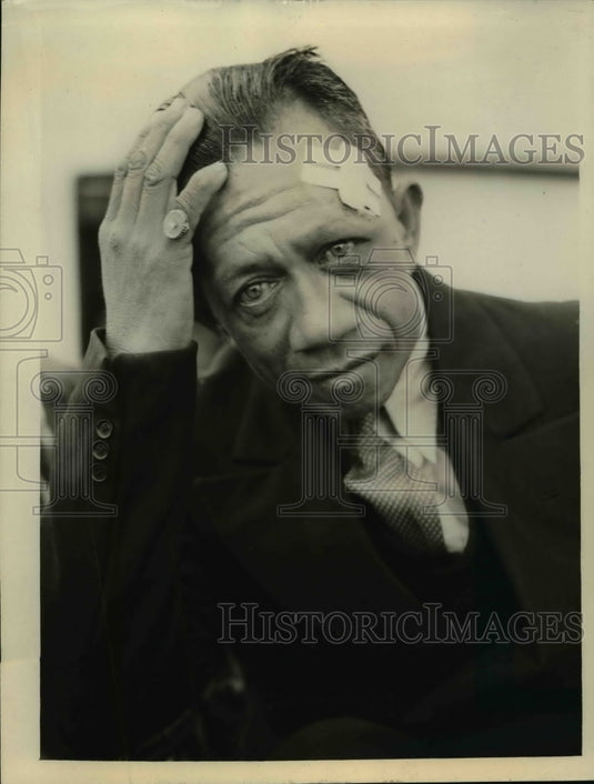 1932 Press Photo John Etara sailed around the World in 30 Foot Ketch - nef38108