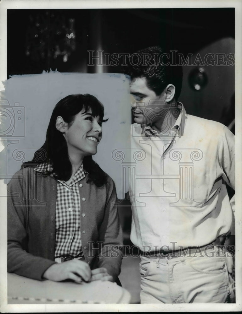 1964 Press Photo Carol Roux and Joe Gallison in &quot;Another World&quot; NBC-TV- Historic Images