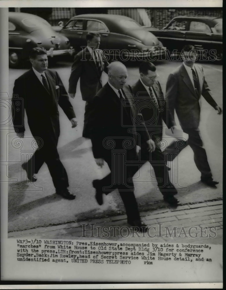Load image into Gallery viewer, 1954 Press Photo Dwight Eisenhower Arriving at Old U.S. State Department
